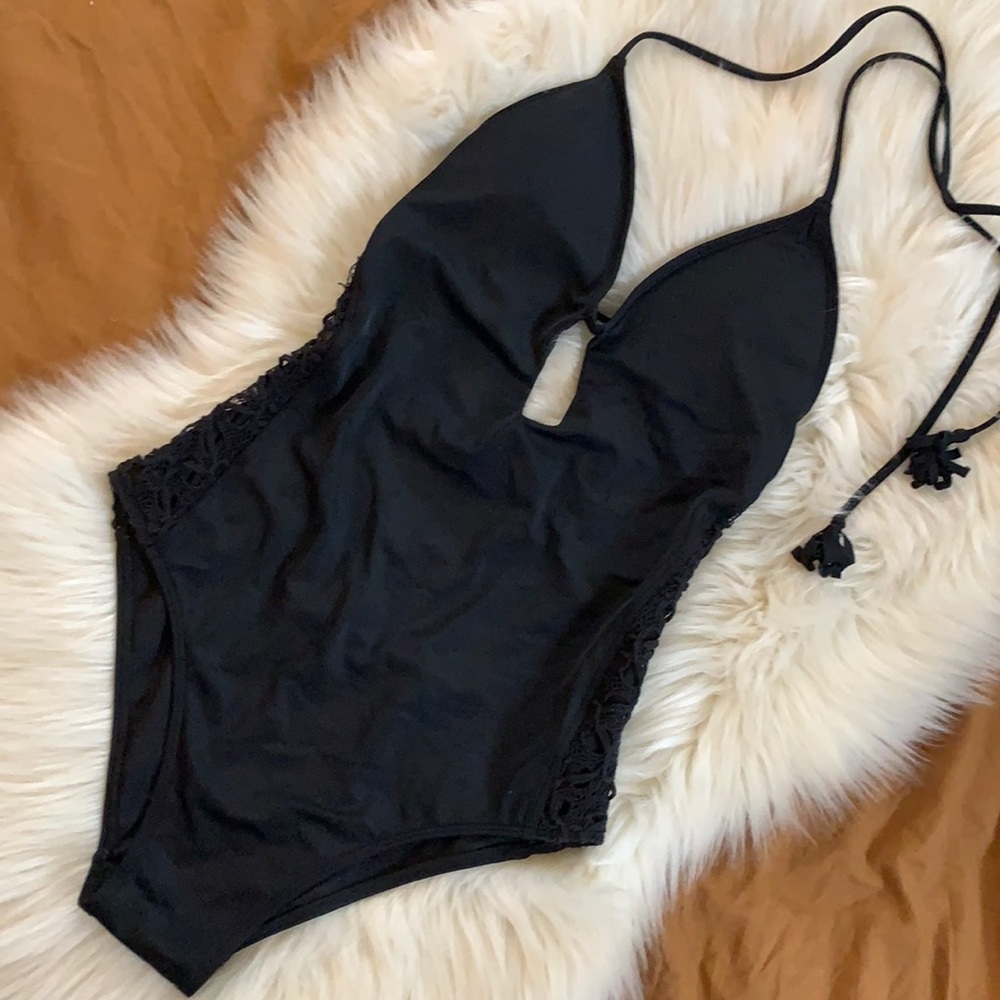 Hollister Swim One-piece